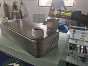 Intercambiador <span class=keywords><strong>de</strong></span> Calor Marino Soldado para Refrigeración, Ahorro <span class=keywords><strong>de</strong></span> Energía, Conveniente, Fabricado en Material Duradero 316L, Certificación CE TUV - Product Image 2