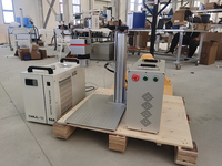 Machine de marquage laser à fibre refroidie par eau, CNC de table, contrôle EZCAD pour le marquage des métaux en acier inoxydable