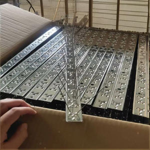 Pointes de pigeons anti-oiseaux en acier inoxydable pour l'intérieur et l'extérieur, avec lumière UV, conception animale écologique. - Product Image 3