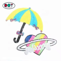 Vente en gros Gratuit Personnalisé Dessin Animé Logo Design Broderie Sequin Applique Patches pour Enfants Vêtements