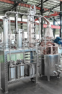 Colonne de distillation de 1000 litres avec équipement de distillation et PLC électrique pour la production d'<span class=keywords><strong>alcool</strong></span> utilisé dans la distillerie de <span class=keywords><strong>Baijiu</strong></span> - Product Image 5