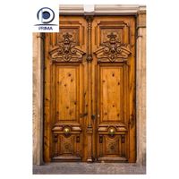 Porte en bois haut de gamme avec surface en placage naturel et finition premium pour la décoration intérieure de villas modernes