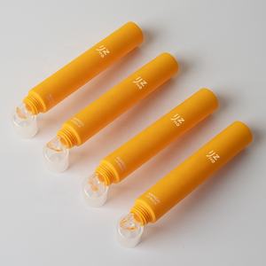 Tube souple personnalisé en usine avec embout en silicone pour gloss teinté, tube cosmétique en plastique écologique, tube souple de qualité alimentaire - Product Image 3