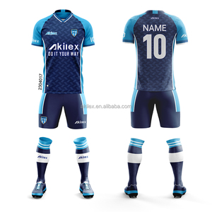 Kit Completo di Uniformi <span class=keywords><strong>da</strong></span> <span class=keywords><strong>Calcio</strong></span> Retro Personalizzate, Fornitore di Abbigliamento Sportivo, <span class=keywords><strong>Magliette</strong></span> <span class=keywords><strong>da</strong></span> <span class=keywords><strong>Calcio</strong></span>, <span class=keywords><strong>Pantaloncini</strong></span> <span class=keywords><strong>da</strong></span> Allenamento 100% - Product Image 1