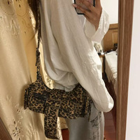 Sac à bandoulière élégant pour femme, nouvelle collection 2026, style tendance de créateur, sac à main mode pour le quotidien et les voyages