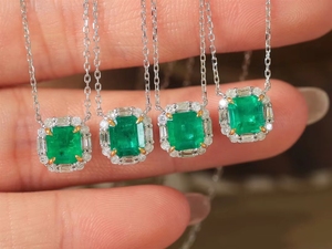 สร้อยคอทองคำแท้ 18K ประดับมรกตสีเขียวสดใส 1 กะรัต รุ่น Xinfly Au750 Zambia Vivid Green ดีไซน์หรูหรา น้ำหนัก 0.17 กรัม - Product Image 4