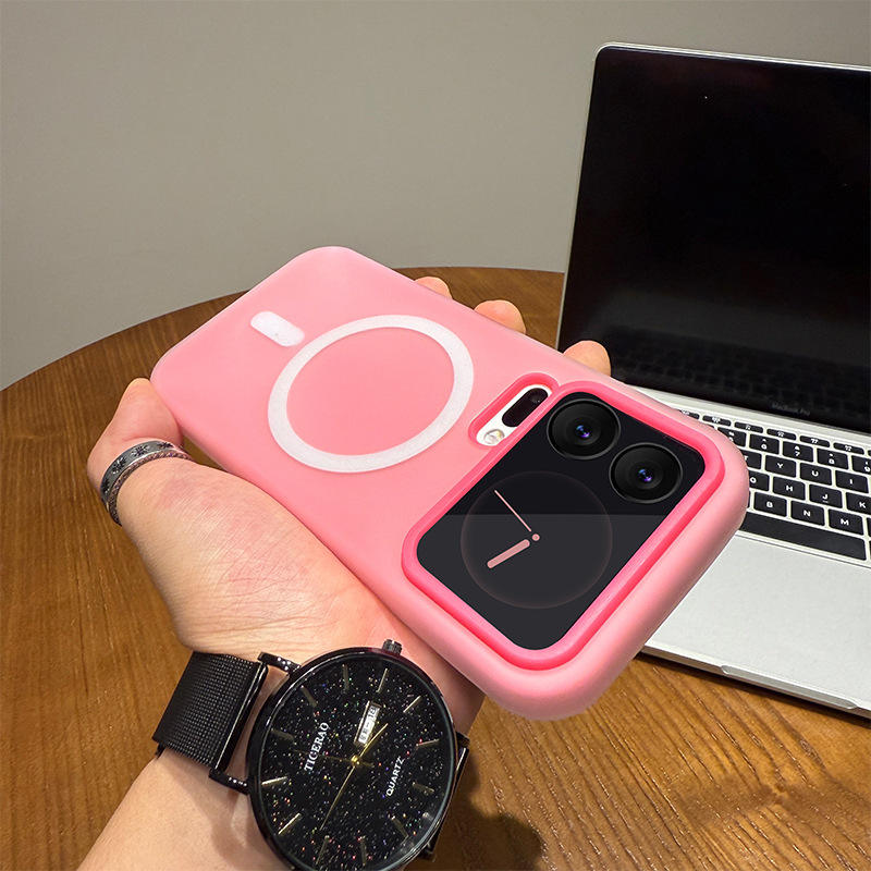 สีม่วงแดง