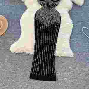 เดรสลำลองทรงเข้ารูปแบบไม่มีสายคล้องไหล่สำหรับผู้หญิง แขนกุด สีพื้น ผ้าทอธรรมชาติ ระบายอากาศได้ดี เป็นมิตรกับสิ่งแวดล้อม แต่งลูกไม้ลายเพชร สีดำ - Product Image 3