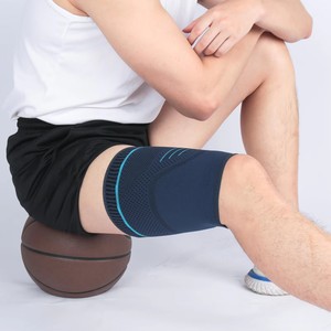 Wholesale Compression <strong>Thigh</strong> Sleeve, Anti-slip Silicone <strong>Thigh</strong> <strong>Support</strong>, Elastic Sports Wrap for Basketball Running Fitness - Product Image 5