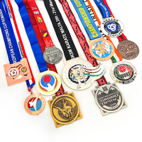 Médailles sportives personnalisées de conception libre récompensant différentes formes métal Taekwondo karaté boxe Arts martiaux Jiu Jitsu médaille personnalisée