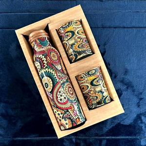 Ensemble de bouteille d'eau en cuivre et de verre avec finition moderne, portable et réutilisable pour l'Ayurveda et l'usage quotidien par Ali Handicraft - Product Image 1