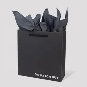 GraceSmart कस्टम फैशन पर्यावरण के अनुकूल काले उपहार खरीदारी क्राफ्ट पेपर बैग
