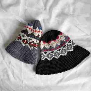 Gorro de Pescador Tejido a Mano con Diseño Retro Coreano Jacquard, Gorro de Ganchillo Grueso con Borde Enrollado - Product Image 3