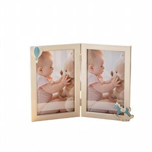 Fournisseur OEM Cadre photo double articulé en métal pour bébé 4x6 en alliage de zinc, motif cheval à bascule et montgolfière, décoration de chambre d'enfant, cadeau - Product Image 3