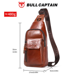 BULLCAPTAIN - Bolso Bandolera de Cuero 100% Genuino, con Logotipo Personalizado OEM, Bolso de Pecho Informal para Hombre con Orificio para Auriculares, Bolso Cruzado para Hombre - Product Image 5