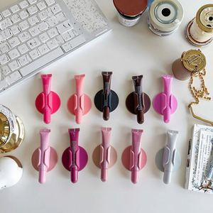 เคสโทรศัพท์ซิลิโคนแบบติดหลัง พร้อมที่ใส่ลิปกลอสแบบวงกลม ที่วางโทรศัพท์แบบกาว อุปกรณ์เสริมอเนกประสงค์ - Product Image 1