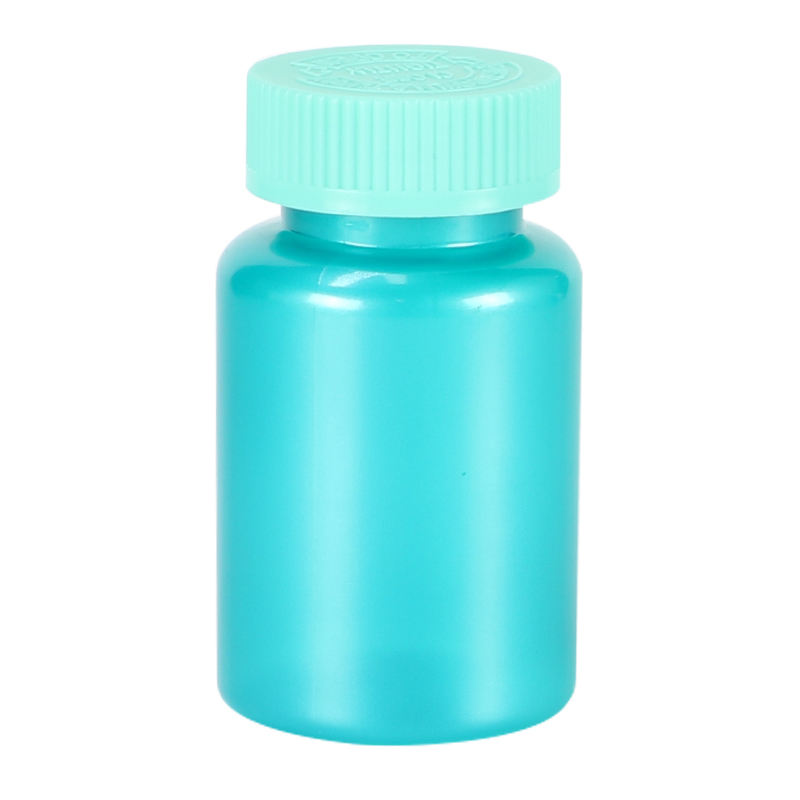 มีสีเขียวขุ่น