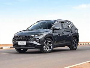 2023 HYUNDAI di Tucson SUV FWD Gas benzina 1.5T 200PS L4 R19 147kW/253Nm automatico di lusso edizione LHD nuova auto usata in vendita - Product Image 1