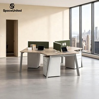 Espace de travail partagé moderne SpaceUnited avec structure en acier, bureau réglable à 120 degrés pour 3 personnes