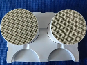 Catalizzatore automatico/DOC/DPF/convertitore catalitico in silicio ceramico a nido d'ape cordierite dpf - Product Image 4