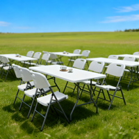 Table pliante commerciale de 180 cm en polyéthylène haute densité moulé par soufflage, pliable en deux, pour réceptions et événements en salle de bal