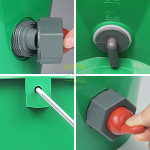 Seau d'alimentation en <span class=keywords><strong>lait</strong></span> <span class=keywords><strong>de</strong></span> <span class=keywords><strong>brebis</strong></span> en plastique <span class=keywords><strong>de</strong></span> qualité supérieure pour ferme laitière, 8 L, avec tétines pour chèvre et vache, avec une tétine - Product Image 6