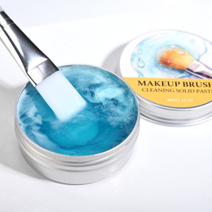 Jabón Sólido Limpiador de Brochas de Maquillaje Hecho a Mano con Efecto Profundo para Eliminar Manchas - Product Image 4