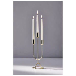 Support de bougie décoratif en métal haut de gamme avec motif ajouré contemporain pour des accents de luxe dans la maison - Product Image 3