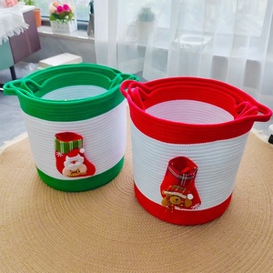 ตะกร้าผ้าฝ้ายถักทำมือแบบกำหนดเองสำหรับคริสต์มาสจากโฮมพลัส - Product Image 6