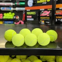 Balle de padel en laine de panneau de caoutchouc naturel durable à haute élasticité balle de tennis de divertissement en gros du fabricant