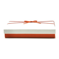 Boîte cadeau rigide personnalisée avec couvercle et base, avec nœud papillon, rembourrage en raphia de papier, emballage cadeau haut de gamme pour mariage, anniversaire