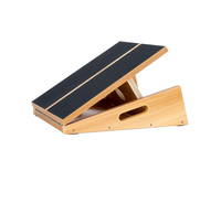 Planche inclinée en bois, planche à inclinaison réglable et conception de civière de mollet pour la portabilité, conception de poignée pour la portabilité