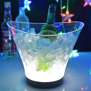 Nuevo diseño <span class=keywords><strong>de</strong></span> plástico acrílico transparente cerveza vodka champán eléctrico luz led cubo <span class=keywords><strong>de</strong></span> <span class=keywords><strong>hielo</strong></span> - Product Image 2