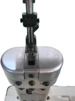 Le lit de machine à coudre à double aiguille personnalisable 88302, de petite taille, convient aux machines à coudre industrielles utilisées pour la couture de bottes.