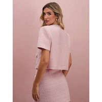 Ensemble deux pièces en tweed rose pour femme, veste courte à manches courtes, mini-jupe à bordure perlée, poches plaquées, sequins, automne-hiver, commandes en gros