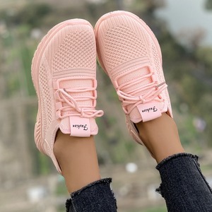 Zapatillas deportivas casuales de malla para niños - Nueva colección primavera 2026, transpirables, ligeras, con aumento de altura para mujer - Product Image 2
