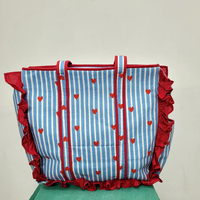 Tas Tote Bergaya Lucu dengan Motif Hati Berlapis dan Bergaris - Tas Selempang Poliester Berumbai untuk Wanita