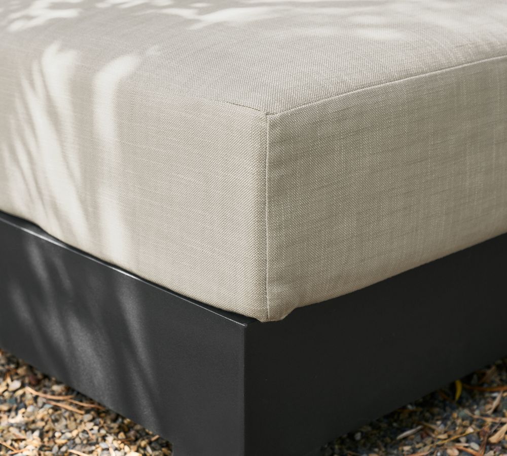 Metal Platform Modular Components sofa set with cushion outdoor furniture garden sofa