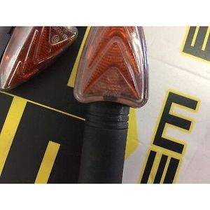 Sistema di Illuminazione per Moto con Indicatori di Direzione Aftermarket - Product Image 3