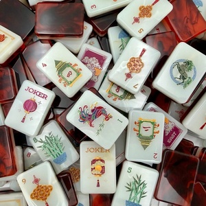 Fichas de Mahjong Americanas Grabadas de 2 Capas con Temática de Fuego y Fortuna, 160 Piezas, Premium Pearl Miss Mahjong - Product Image 1