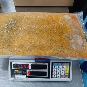 น้ำผลไม้เสาวรสแช่แข็งแบบ LQF จากเวียดนาม พร้อมเมล็ดและเนื้อผลไม้ สำหรับเครื่องดื่ม ของหวาน สมูทตี้ ไอศกรีม บรรจุภัณฑ์ขนาดใหญ่ เก็บรักษาได้นาน - Product Image 1