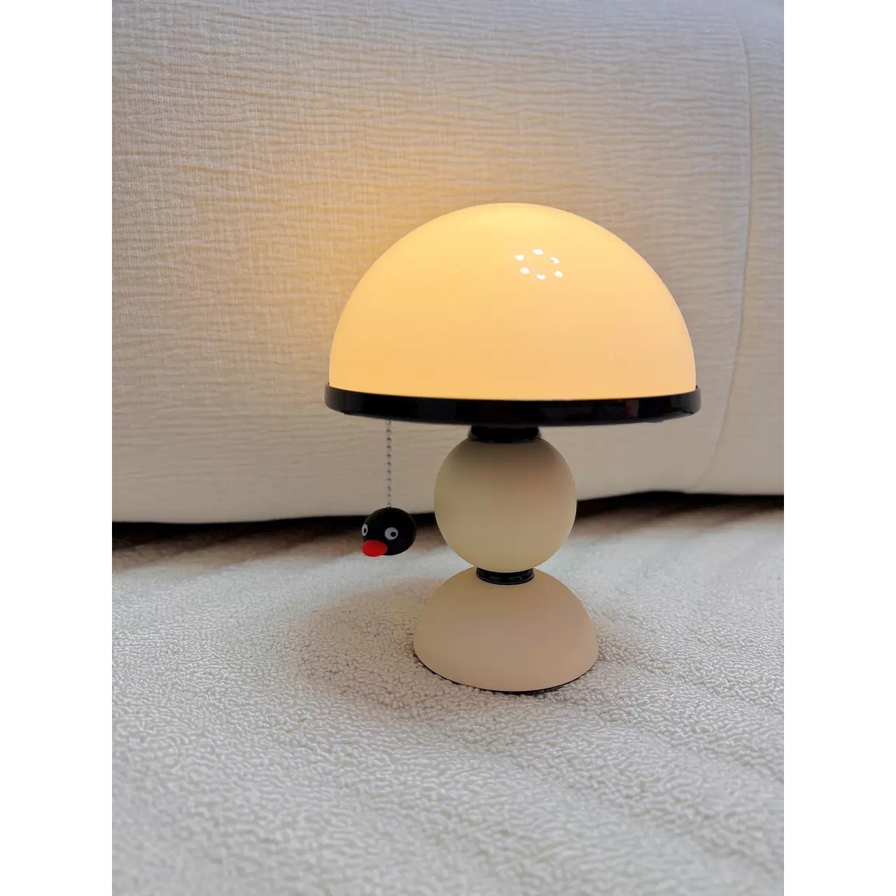 Lampe de bureau rechargeable Pingu Collaboration Series