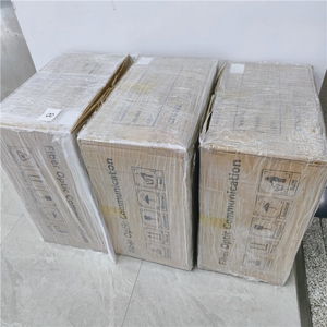 High Quality 0.9mm LSZH Jacket 1m G657A Fiber Optic PLC <b>Splitter</b> Steel Tube 10 90 Mini Type <b>Splitter</b> - Product Image 6