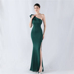 33007 # <span class=keywords><strong>ชุด</strong></span>เดรสออกงาน<span class=keywords><strong>ผ้า</strong></span><span class=keywords><strong>ซาติน</strong></span>ปักลูกปัดผ่าไหล่ข้างคอ<span class=keywords><strong>เดี่ยว</strong></span>ใหม่ - Product Image 5