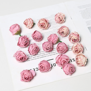 Bouquet de fleurs artificielles en soie Lichao, boutons de roses, décoration de mariage, bricolage, décoration intérieure - Product Image 2