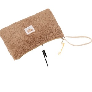 Trousse de maquillage portable style Ins et coréen, grande capacité, avec fermeture éclair, en peluche, avec dragonne, motif ours mignon, style célébrité internet, pour le voyage - Product Image 5