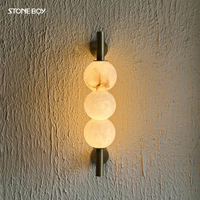 Lampe murale design en marbre avec accent sphérique en acier inoxydable pour la décoration du salon, de la chambre à coucher, du chevet et du couloir