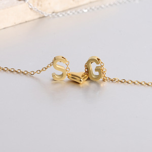 Collar con letras de acero inoxidable, colgante con alfabeto 3D, regalo de uso diario para mujer, joyería de moda - Product Image 3