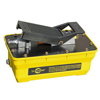 Pompe hydraulique pneumatique avec pédale et pression de travail de 70 mégapascals