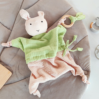 Vente en gros de coton biologique gaze mousseline mousseline emmaillotage lapin sécurité douche lapin landau jouet ensemble cadeau couverture bébé couette